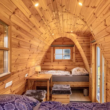 Campingpod Auf Der Alpakawiese